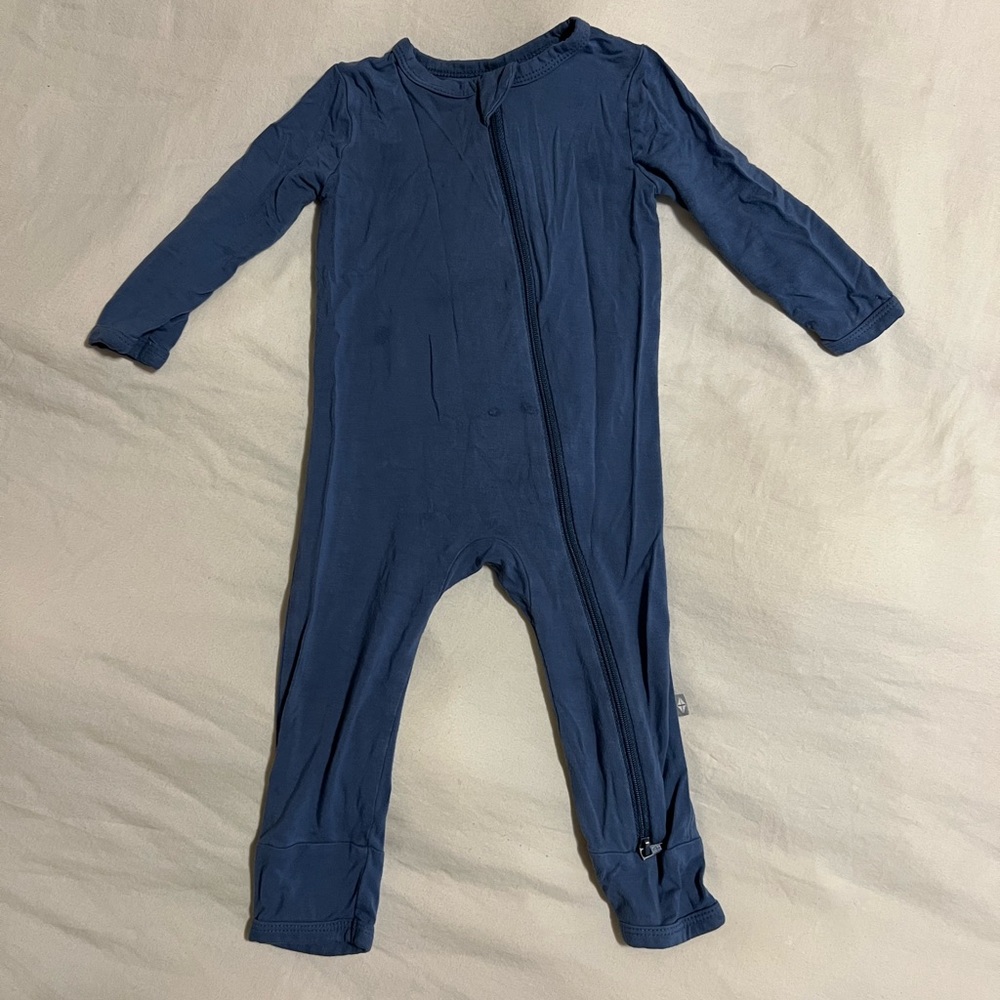 Kyte Baby Storm Blue Zip Romper 6-12mo